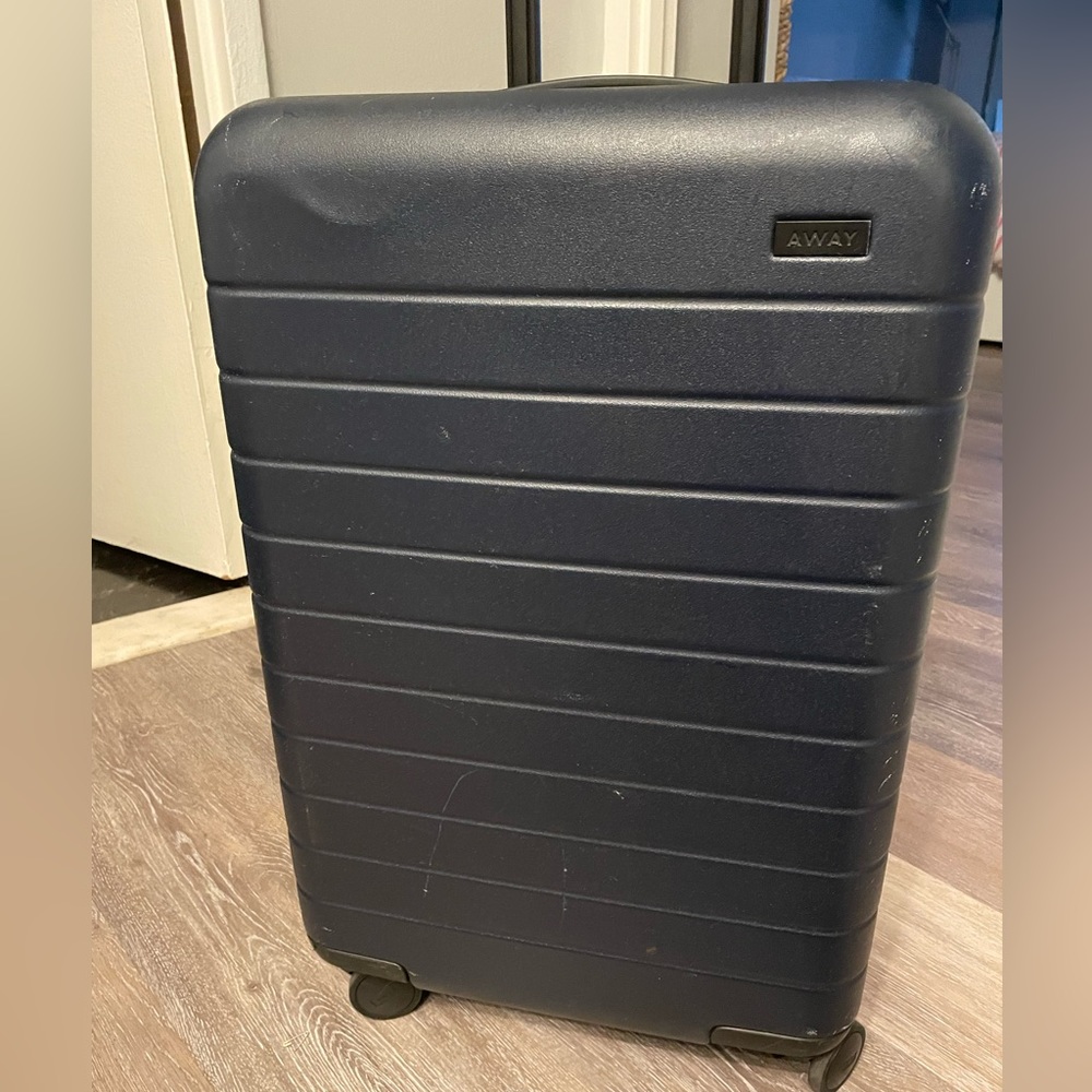 Away Suitcase - Larger Carry-on